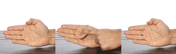 Bài tập dạng ngón cái để giảm cứng khớp ngón tay